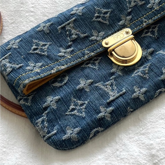 Louis Vuitton Monogram Denim pochette plat - Picture 2 of 6